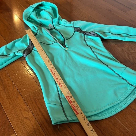 Avalanche Teal Pullover - Picture 9 of 10